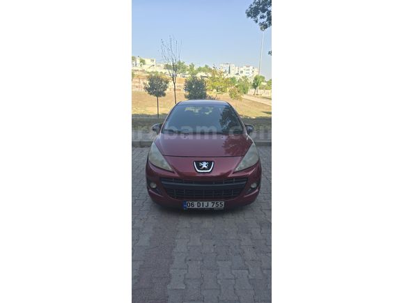 Sahibinden Peugeot 207 1.4 Trendy 2011 Model