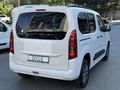 DİCLE'den 2026 '0'KM COMBO PRO EKRAN GERİ GÖRÜŞ ÇELİK JANT KREDİ