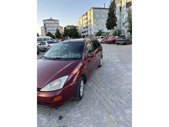 Sahibinden Ford Focus 1.6 Ambiente 2000 Model  3.041 km Kırmızı