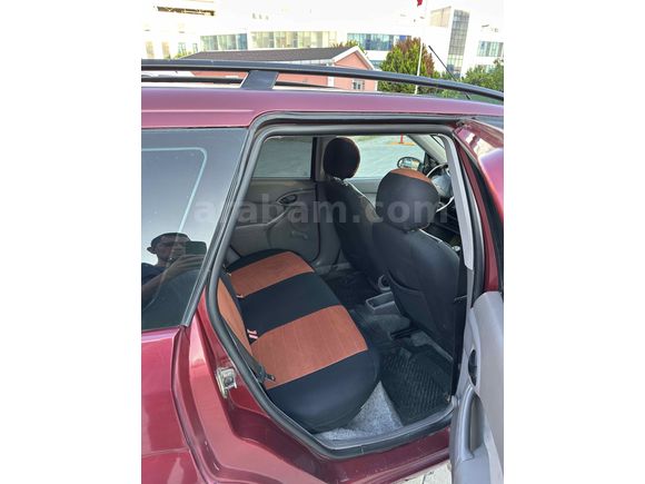 Sahibinden Ford Focus 1.6 Ambiente 2000 Model  3.041 km Kırmızı