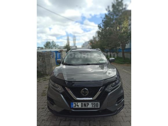 Memurdan Nissan Qashqai 1.2 DIG-T Sky Pack 2018 Model
