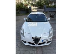 İlk Sahibinden Alfa Romeo Giulietta 1.6 JTD Distinctive 2012 Model 