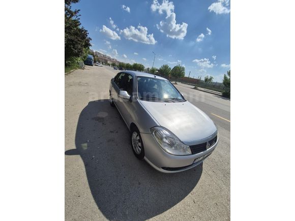 Sahibinden Renault Symbol 1.4 expression 2010 Model  159.000 km Beyaz