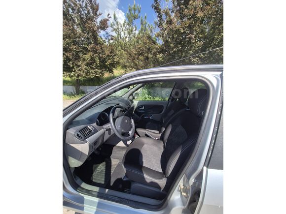 Sahibinden Renault Symbol 1.4 expression 2010 Model  159.000 km Beyaz