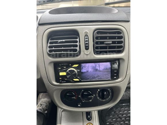 Sahibinden Renault Clio 1.4 Dynamique 2004 Model