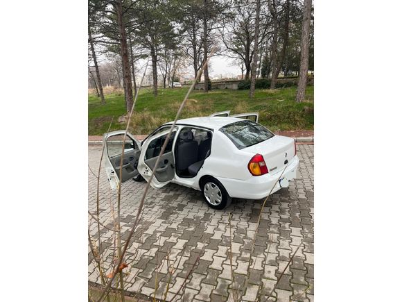 Sahibinden Renault Clio 1.4 Dynamique 2004 Model