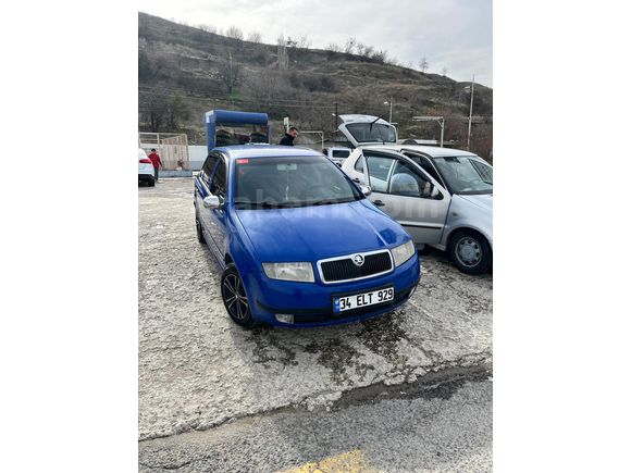 Sahibinden Skoda Fabia 1.4 Comfort 2001 Model  310.000 km Mavi
