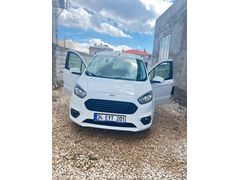 65 binde Sahibinden Ford Tourneo Courier 1.5 TDCi Delux 2022 Model