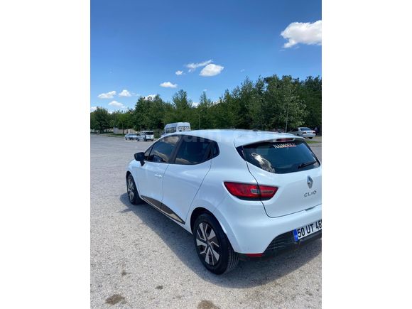 Sahibinden Renault Clio 1.2 Joy 2014 Model  158.000 km Beyaz