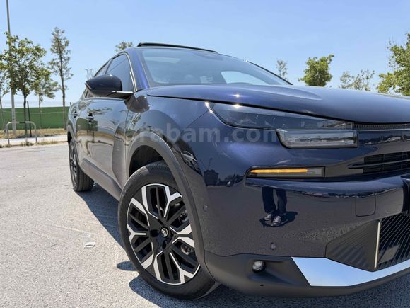 Hatasız boyasız Citroen C4 X 1.2 PureTech Max  CAM TAVAN 2025 