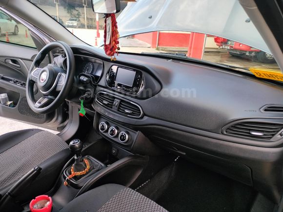 Sahibinden Fiat Egea 1.4 Fire Easy 2022 Model