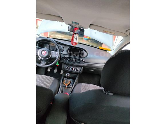 Sahibinden Fiat Egea 1.4 Fire Easy 2022 Model