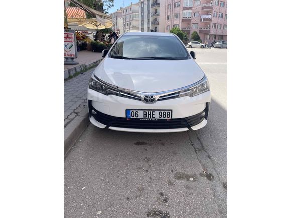  Toyota Corolla 1.6 Life 2018 model  manuel 