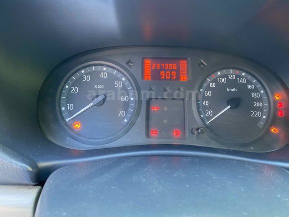 Sahibinden Renault Clio 1.2 Authentique 2004 Model Tokat Trafiğe çıkış tarihi 2006 