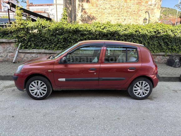 Sahibinden Renault Clio 1.2 Authentique 2004 Model Tokat Trafiğe çıkış tarihi 2006 