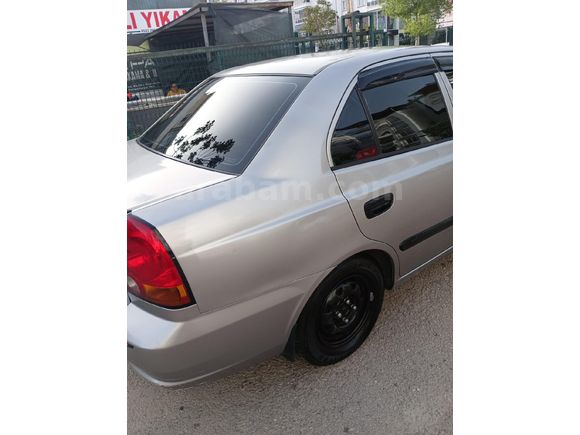 Sahibinden Hyundai Accent 1.3 Admire 2005 Model