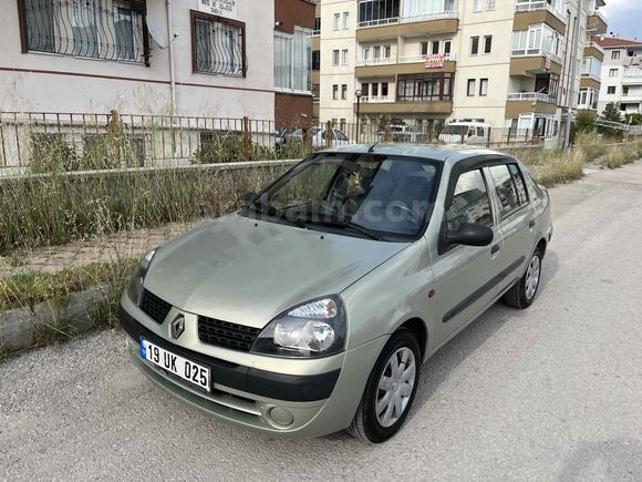 Sahibinden Renault Clio 1.4 Expression 2003 Model 