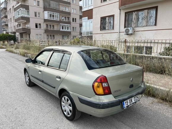 Sahibinden Renault Clio 1.4 Expression 2003 Model 