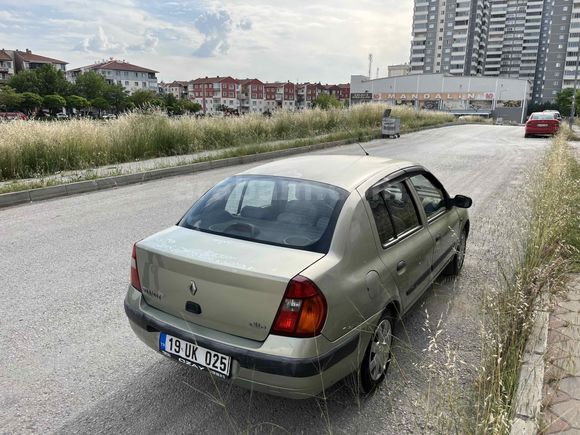 Sahibinden Renault Clio 1.4 Expression 2003 Model 