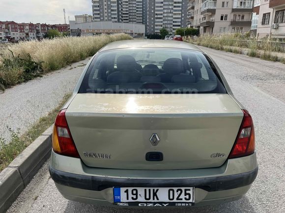 Sahibinden Renault Clio 1.4 Expression 2003 Model 
