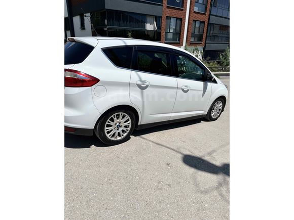 Ford C-Max 1.6 TDCi Titanium 2013 Model 