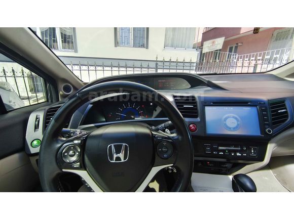 Sahibinden Honda Civic 1.6i VTEC Eco Elegance 2015 Model 