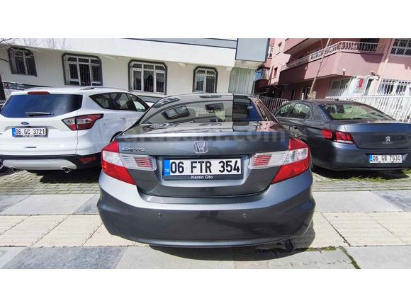 Sahibinden Honda Civic 1.6i VTEC Eco Elegance 2015 Model 