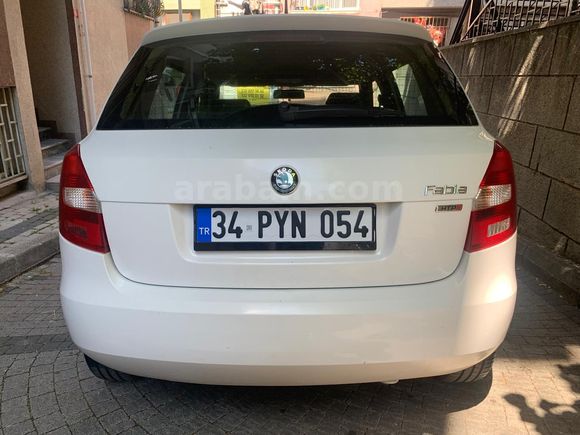 Sahibinden Skoda Fabia 1.2 Ambiente 2012 Model