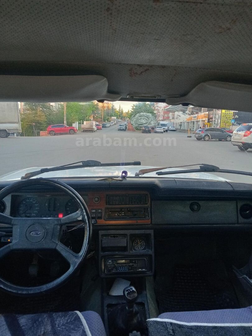 Sahibinden Ford Taunus 2.0 GTS 1988 Model Ankara 67.550 km Beyaz 3