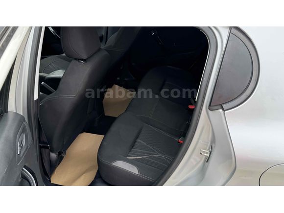 Sahibinden Peugeot 208 1.4 HDi Active 2012 Model 