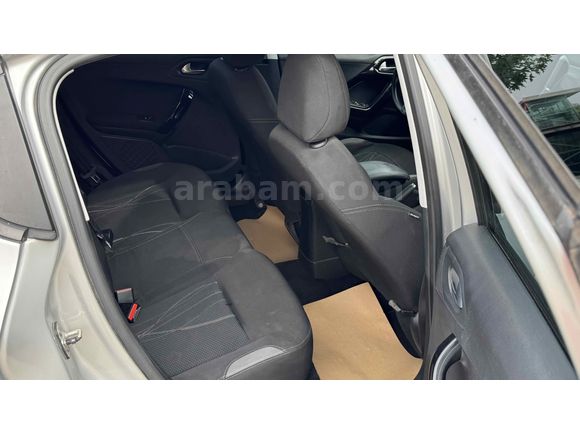 Sahibinden Peugeot 208 1.4 HDi Active 2012 Model 