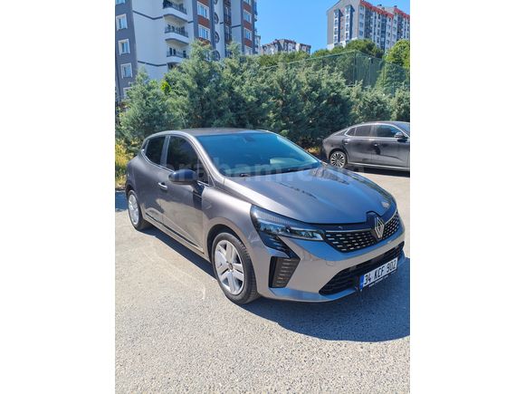 Renault Clio 1.0 TCe Evolution OTOMATİK 2023 GARANTİLİ  37 BİN KM