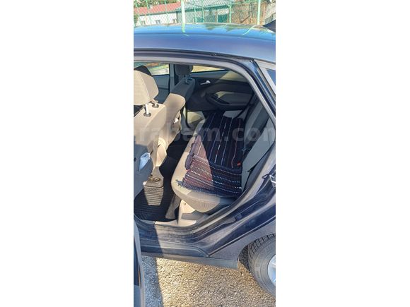 Sahibinden Ford Focus 1.6 Ti-VCT Style 2014 Model