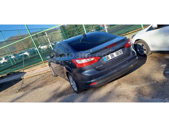 Sahibinden Ford Focus 1.6 Ti-VCT Style 2014 Model