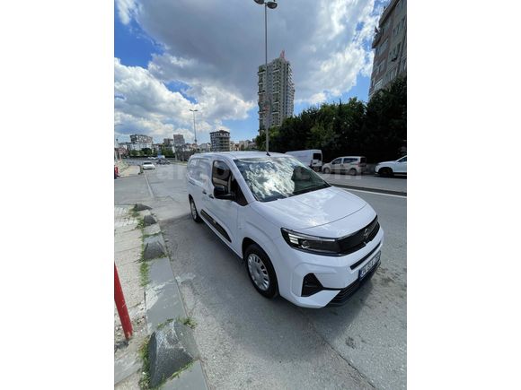 Sahibinden Opel Combo 1.5 CDTI Ultimate XL 2025 Model 