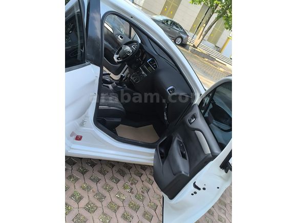 Sahibinden Citroen C4 1.6 e-HDi Confort Plus 2012 Model