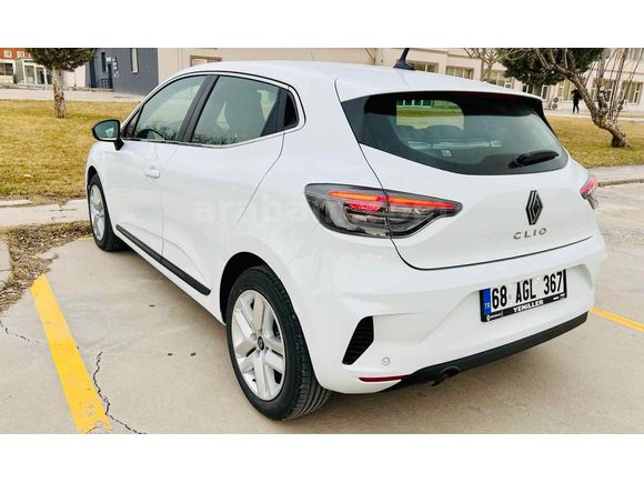 Sahibinden Renault Clio 1.0 TCe Evolution 2025 Model Aksaray
