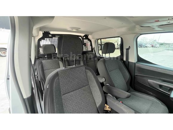 Sahibinden Opel Combo Life 1.5 D Edition 2025 Model 