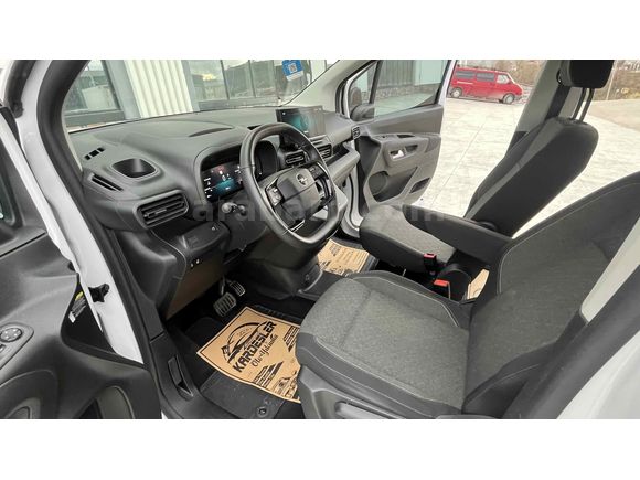 Sahibinden Opel Combo Life 1.5 D Edition 2025 Model 