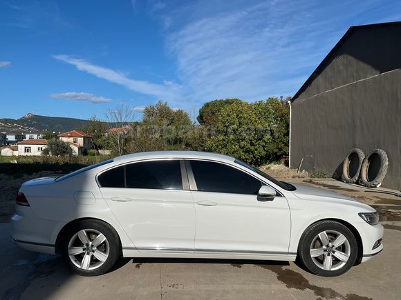 HATASIZ-SERVİS BAKIMLI DSG PASSAT B8