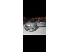 Sahibinden Ford Focus 1.6 Comfort 2011 Model Diyarbakır 195.000 km Gri
