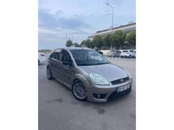 Sahibinden hatasız Ford Fiesta 1.4 TDCi Comfort 2004 Model 