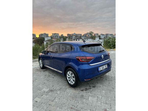 Sahibinden Renault Clio 1.0 SCe Joy 2023 Model 
