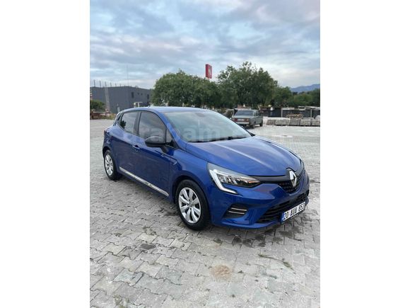 Sahibinden Renault Clio 1.0 SCe Joy 2023 Model 