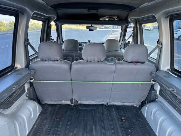 Sahibinden Renault Kangoo 1.4 RTE 2000 Model 