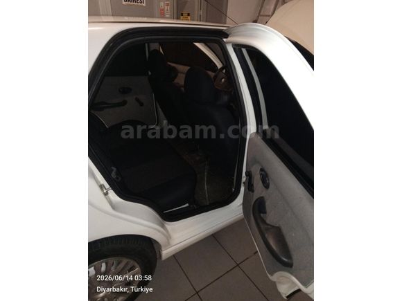 Sahibinden Fiat Palio 1.3 Multijet Premio Sole 2011 Model  346.000 km Beyaz