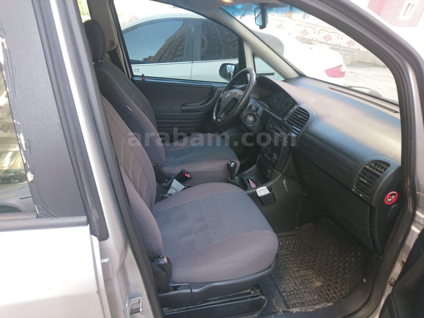 Sahibinden Opel Zafira 1.6 Elegance 2004 Model Yozgat 297.000 km Gri (Gümüş) 5