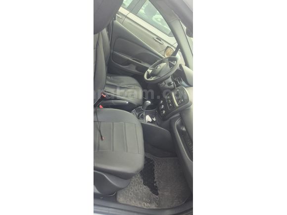 Sahibinden Renault Clio 1.2 Joy 2014 Model