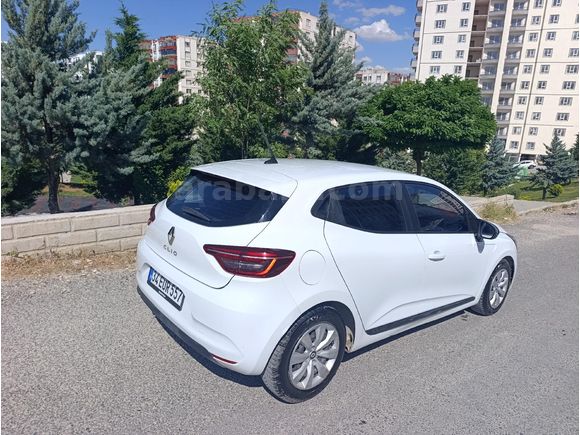 Sahibinden Renault Clio 1.0 TCe Joy 2021 Model