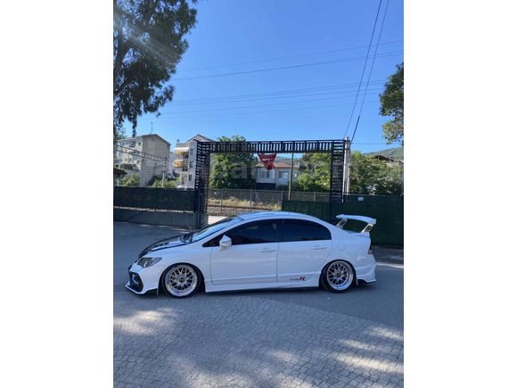 Sahibinden Honda Civic 1.6i VTEC Premium 2011 Model 